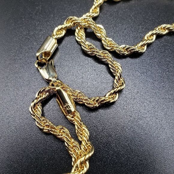 GOLD ROPE CHAIN TWISTED DESIGN NECKLACE 18" 3mm Gold rope chain - Picture 3 of 7